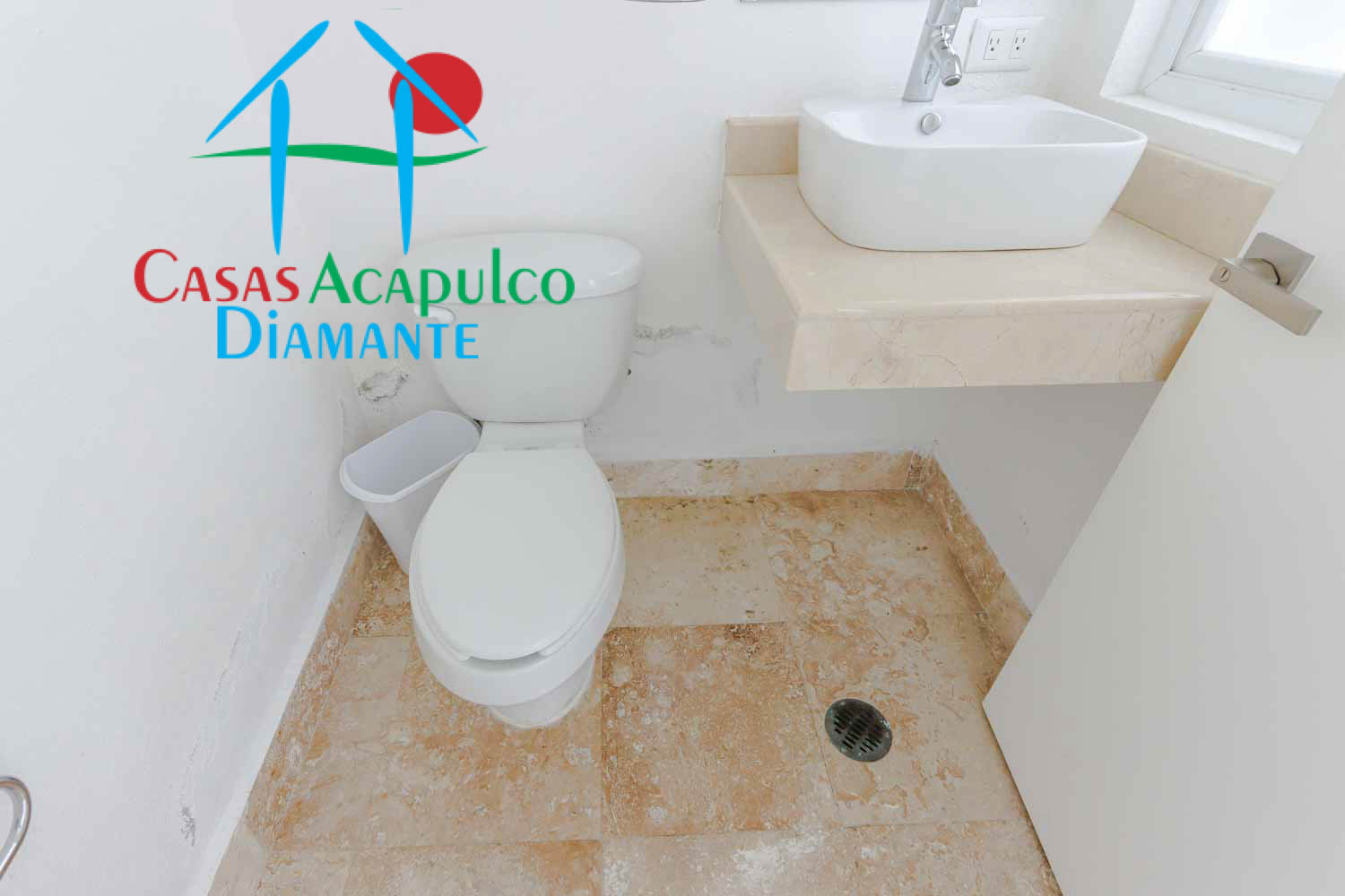 Brisas del Marqués Palmetto 32 - Baño de visitas 1