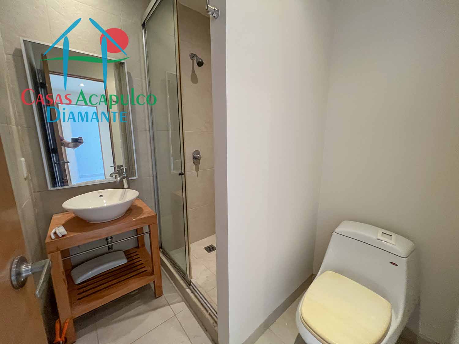 Aura D 103 - Baño completo 1