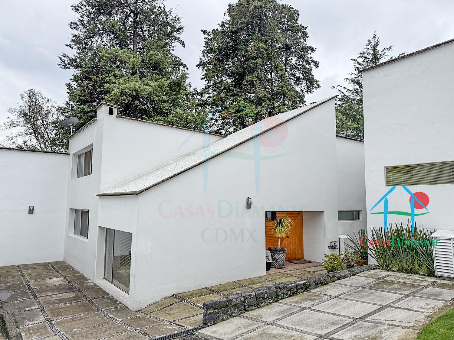 Desierto de los Leones Casa Claudia EHIB - Fachada 1