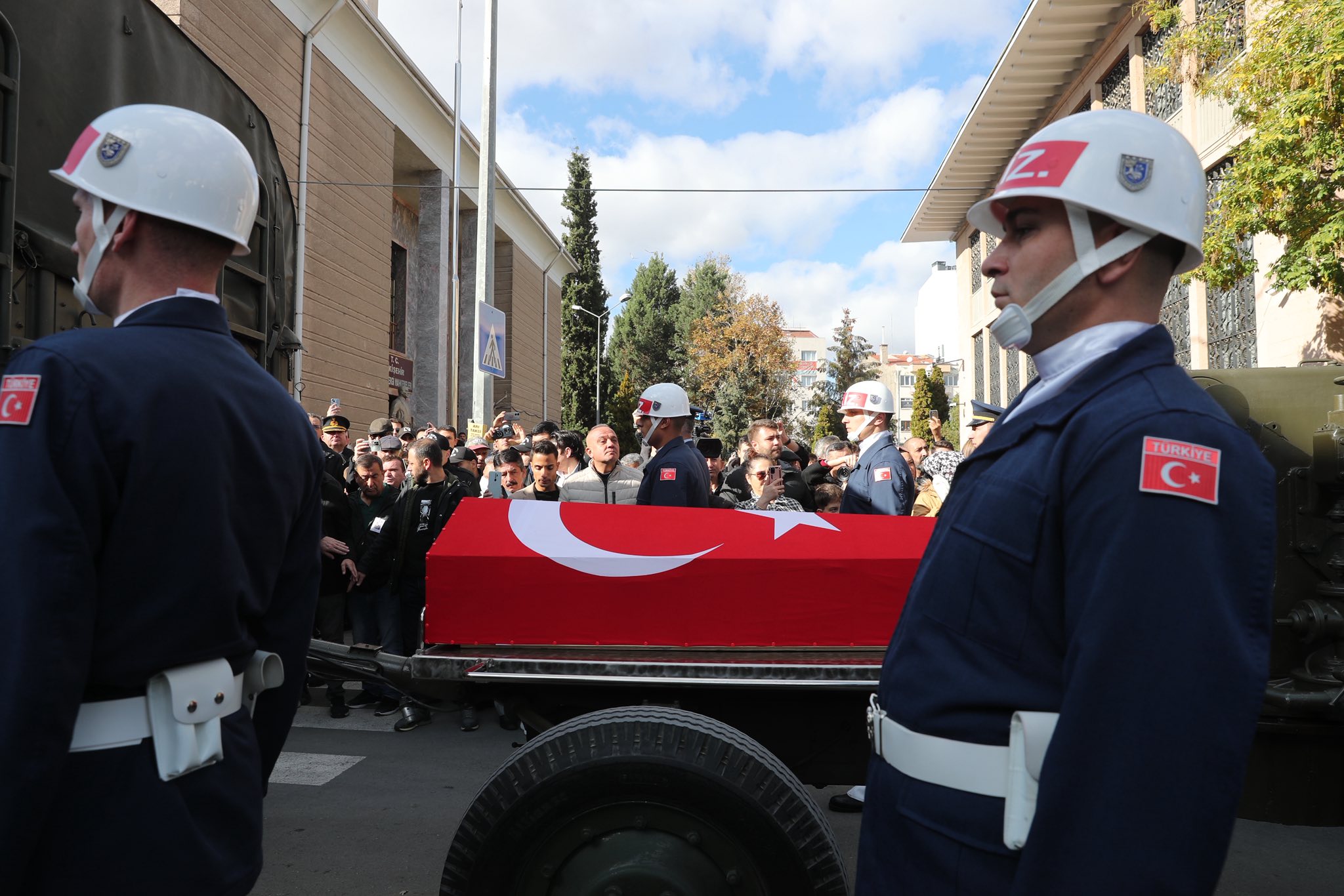 content images%2F1763196280647 581227325 10163834172122088 2939498141288242694 n