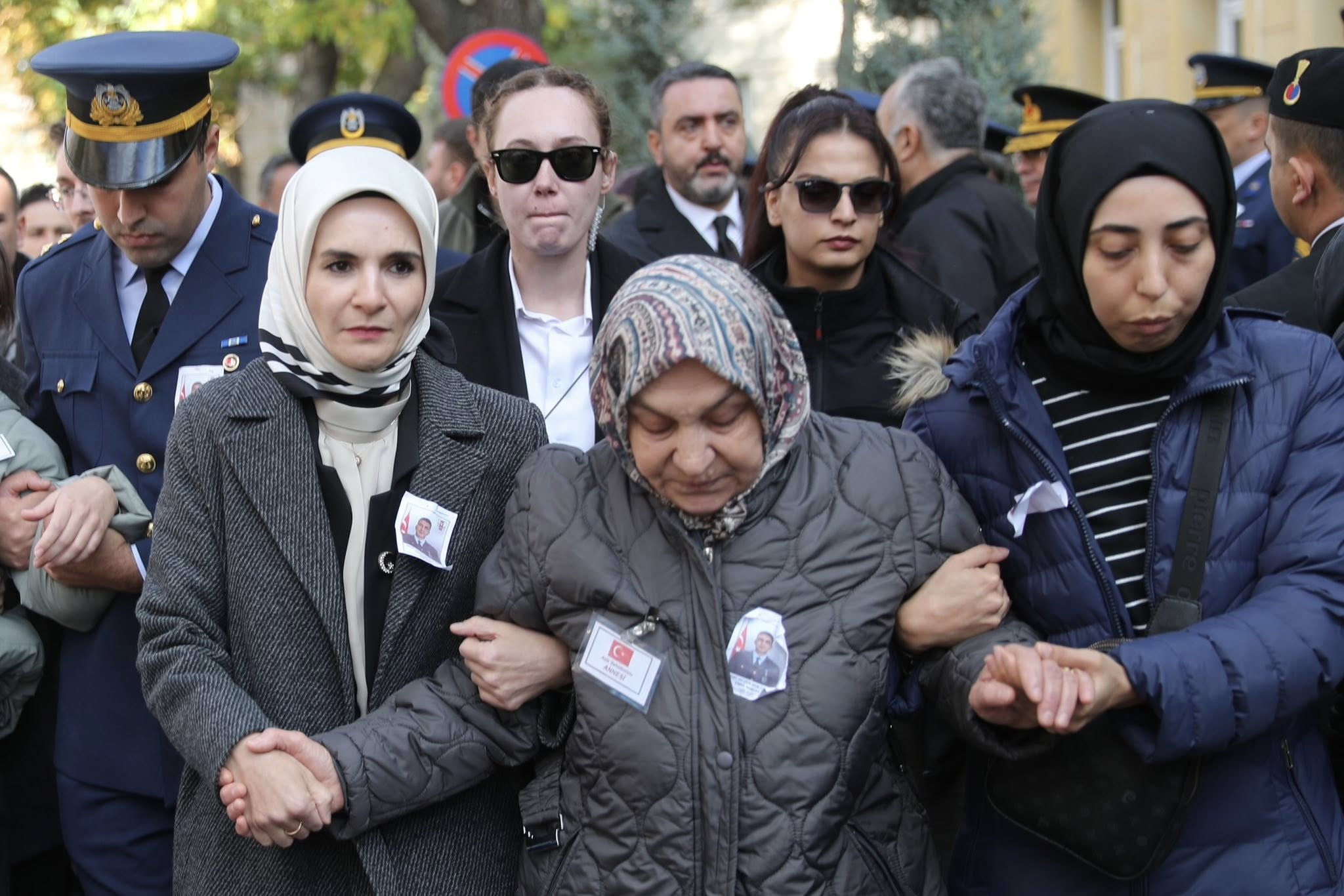 content images%2F1763196283519 581959712 10163834172027088 7194997257863344540 n