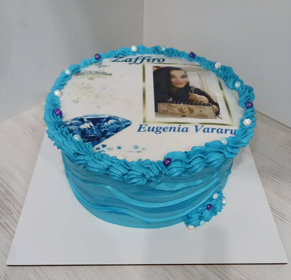 Tort Personalizat cu Poză Comestibilă și Text