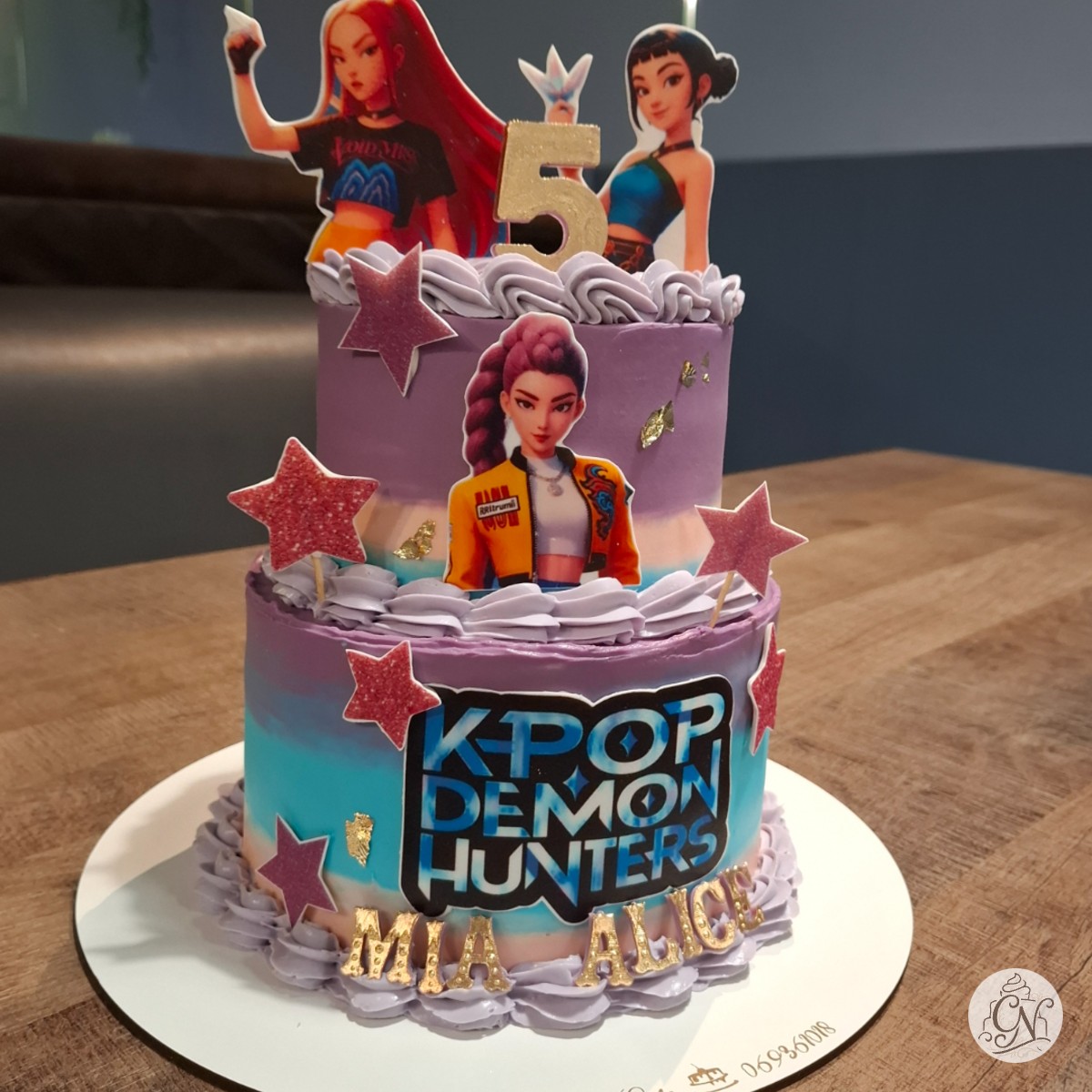 Tort Etajat K-Pop Demon Hunters: Personaje, Stele și Nume Auriu