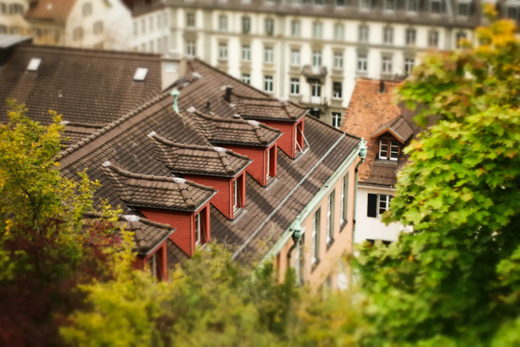 Guide complet pour devenir propriétaire en Suisse