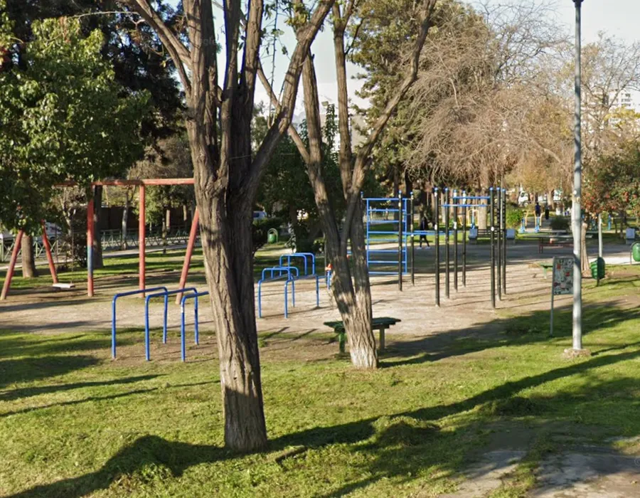 Sede de clases de calistenia en PARQUE PLAZA ARTES GRÁFICAS, Ramón Barros Luco 3969, San Miguel