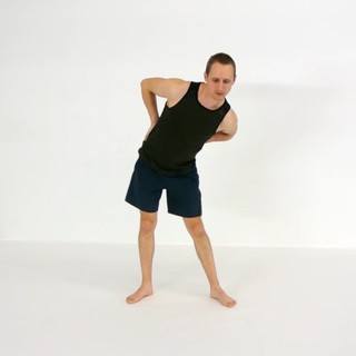 Hips circles