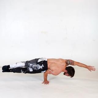 One-arm elbow lever