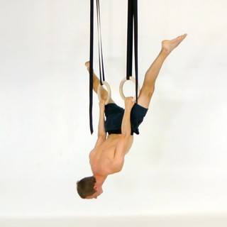 Back straddle inverted hang