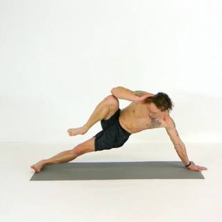 Side plank knee-to-elbow