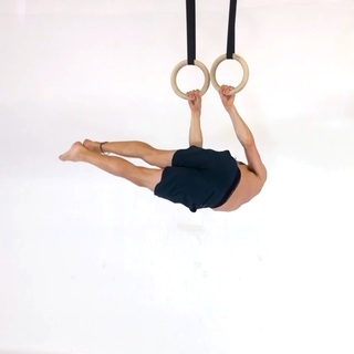 Hanging windshield wiper
