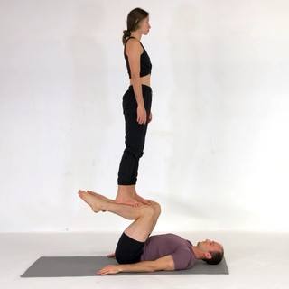 Foot on shin