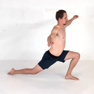 Kneeling lunge lifts