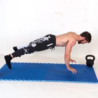 Air straddle pushup