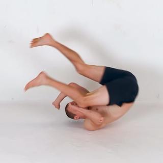 Shoulder back roll