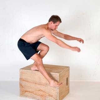 Elevated pistol squat