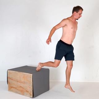 Jumping bulgarian split squat