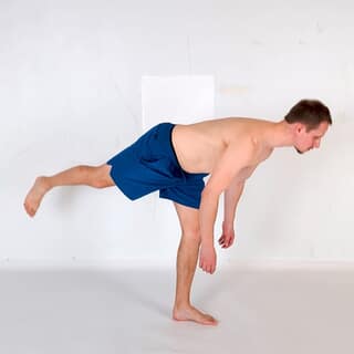 One-leg hinge