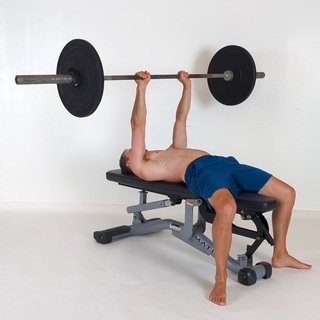 Close grip bench press