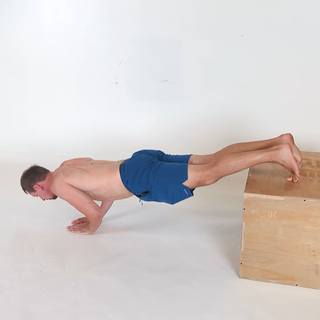 Decline diamond pushup