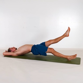 One-leg supine arch body hold