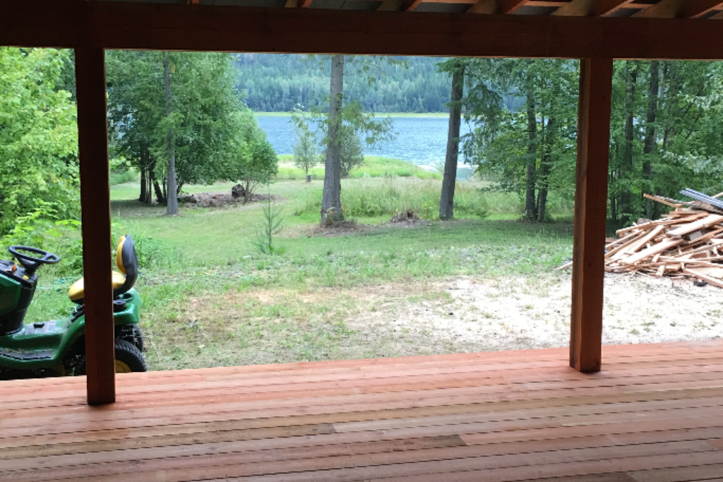 Rock island Paradise on the Arrow lake  photo 3