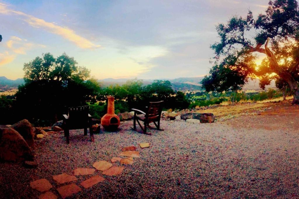 The Hidden Knoll Panoramic View Glamping Above the Wine Country