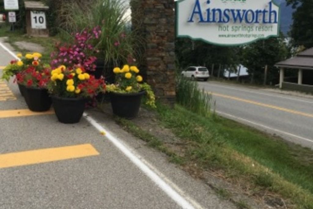 Ainsworth Hot Springs RV lot photo 4