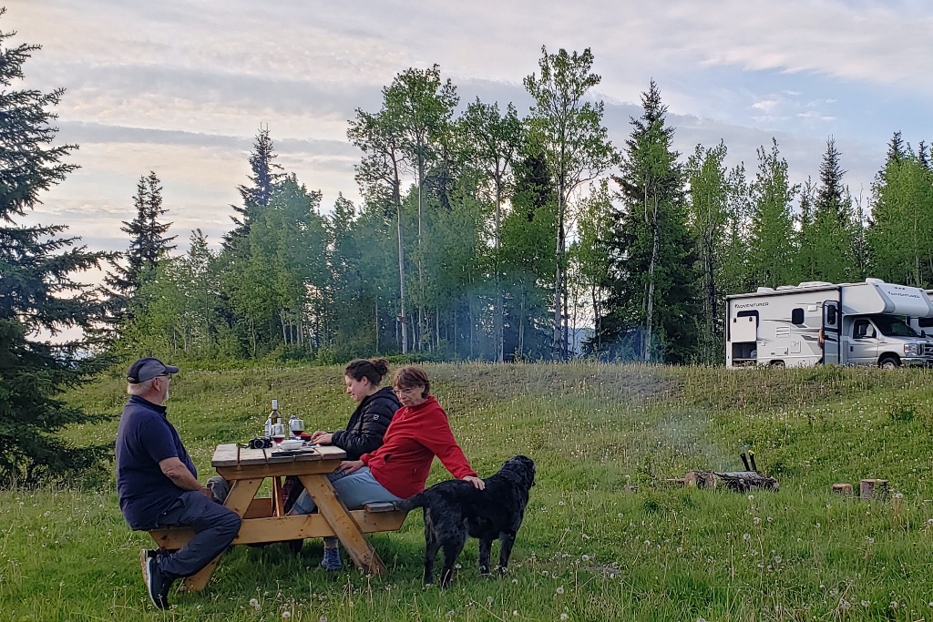 Hug's Farm - Main photo