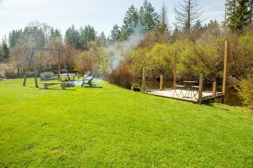 The Creekside Farm - Main photo