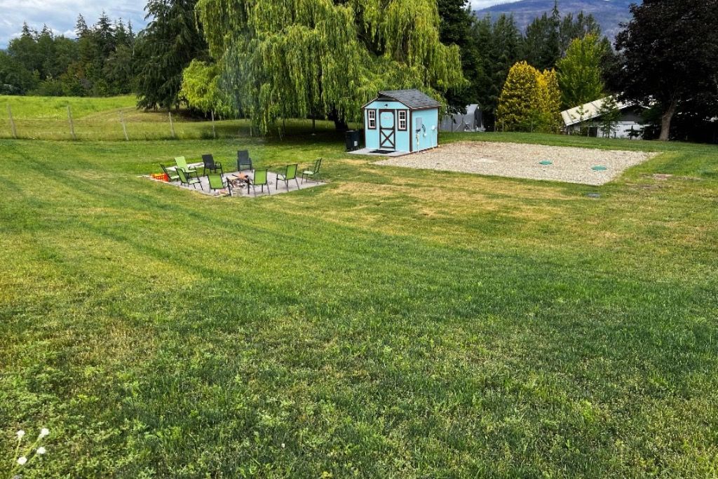 The Thirsty Farmer - Photo 2