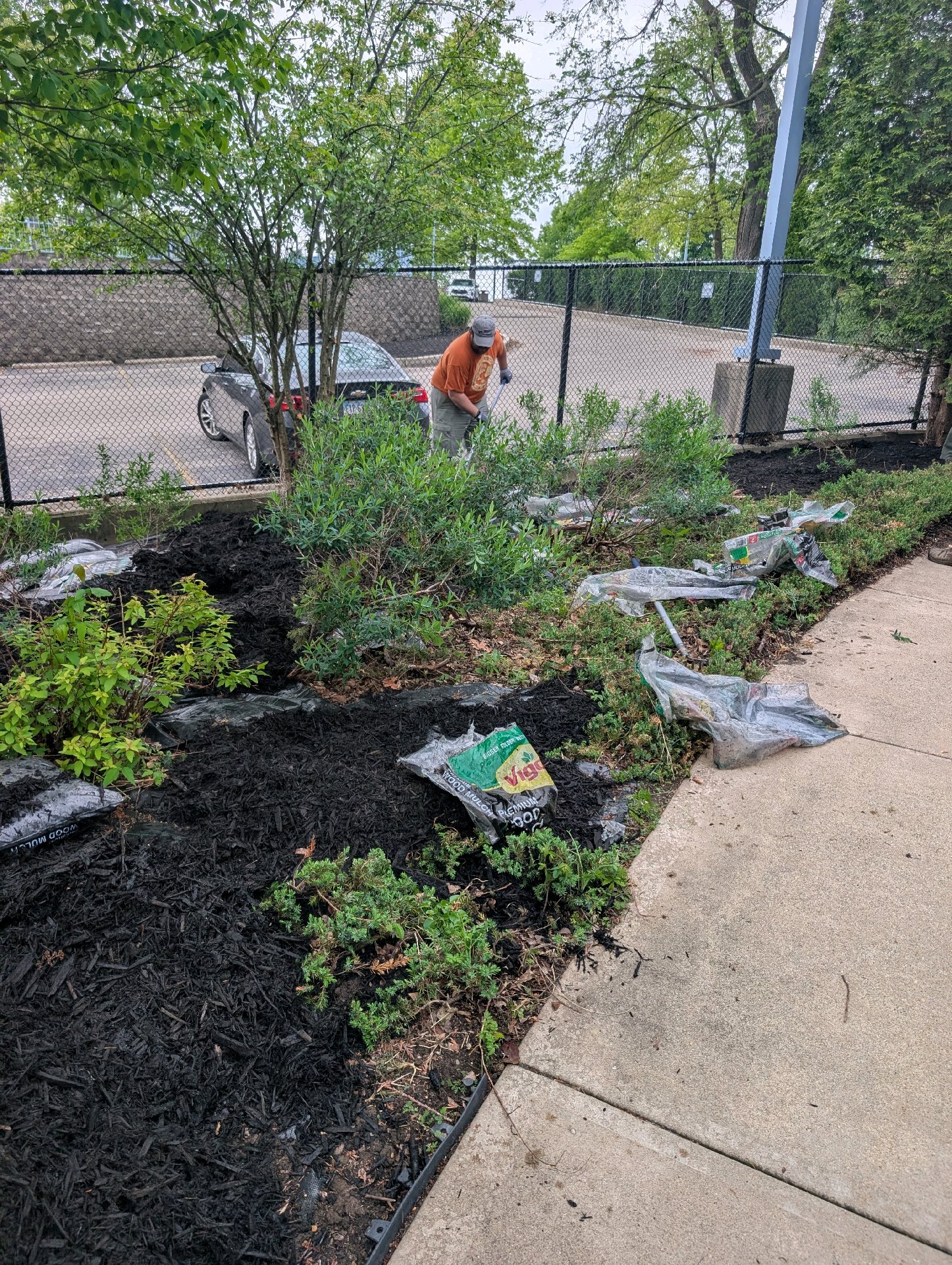 Service Project at Taft House photo