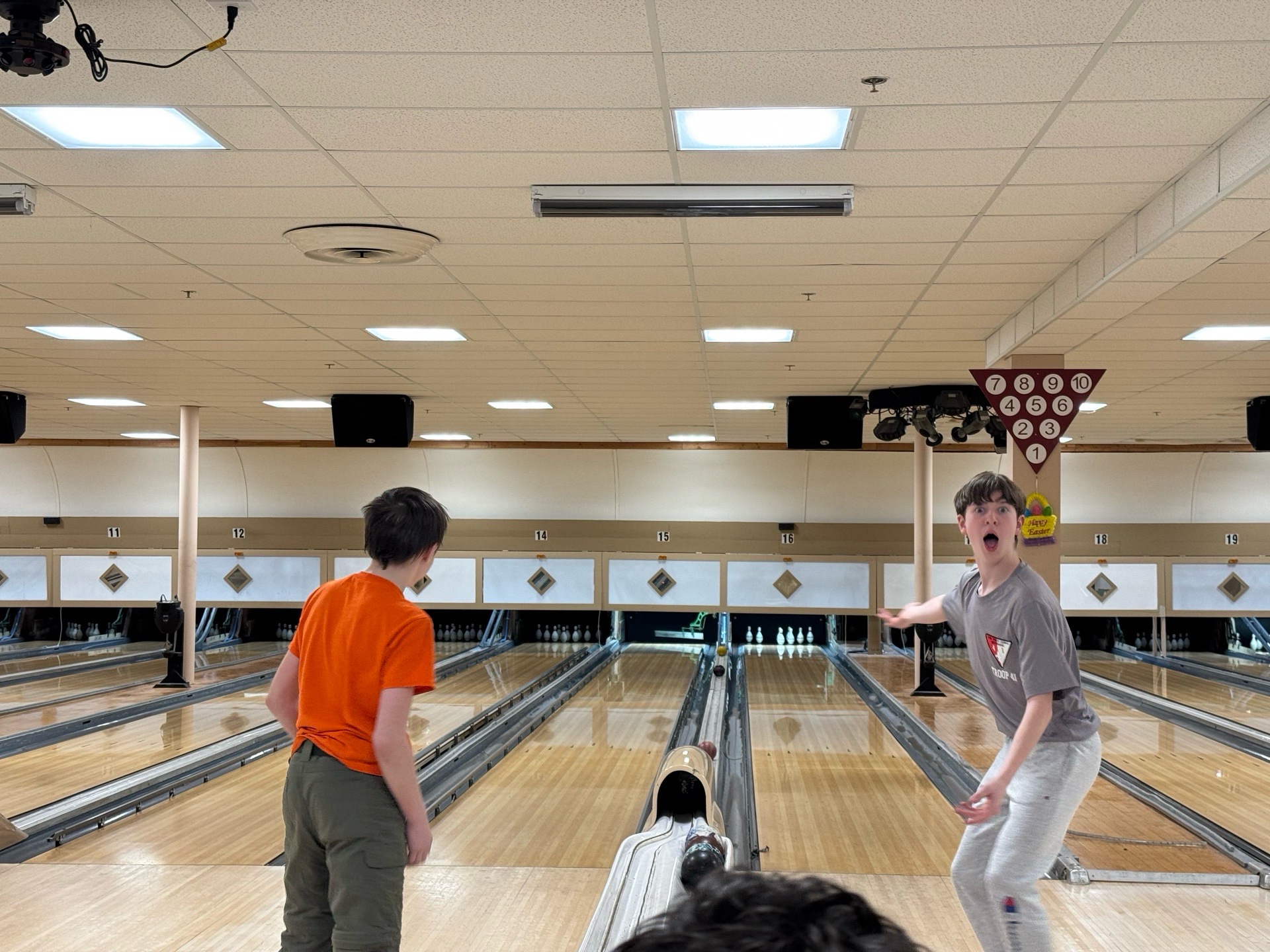 FUN MEETING - Bowling photo