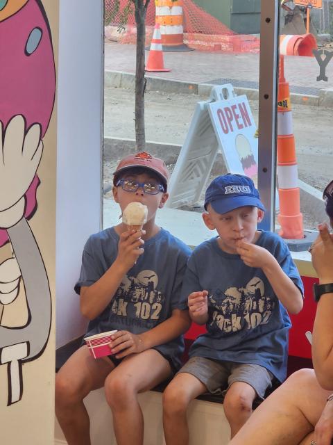 Adopt A Spot Clean Up and Ice Cream 2025 photo