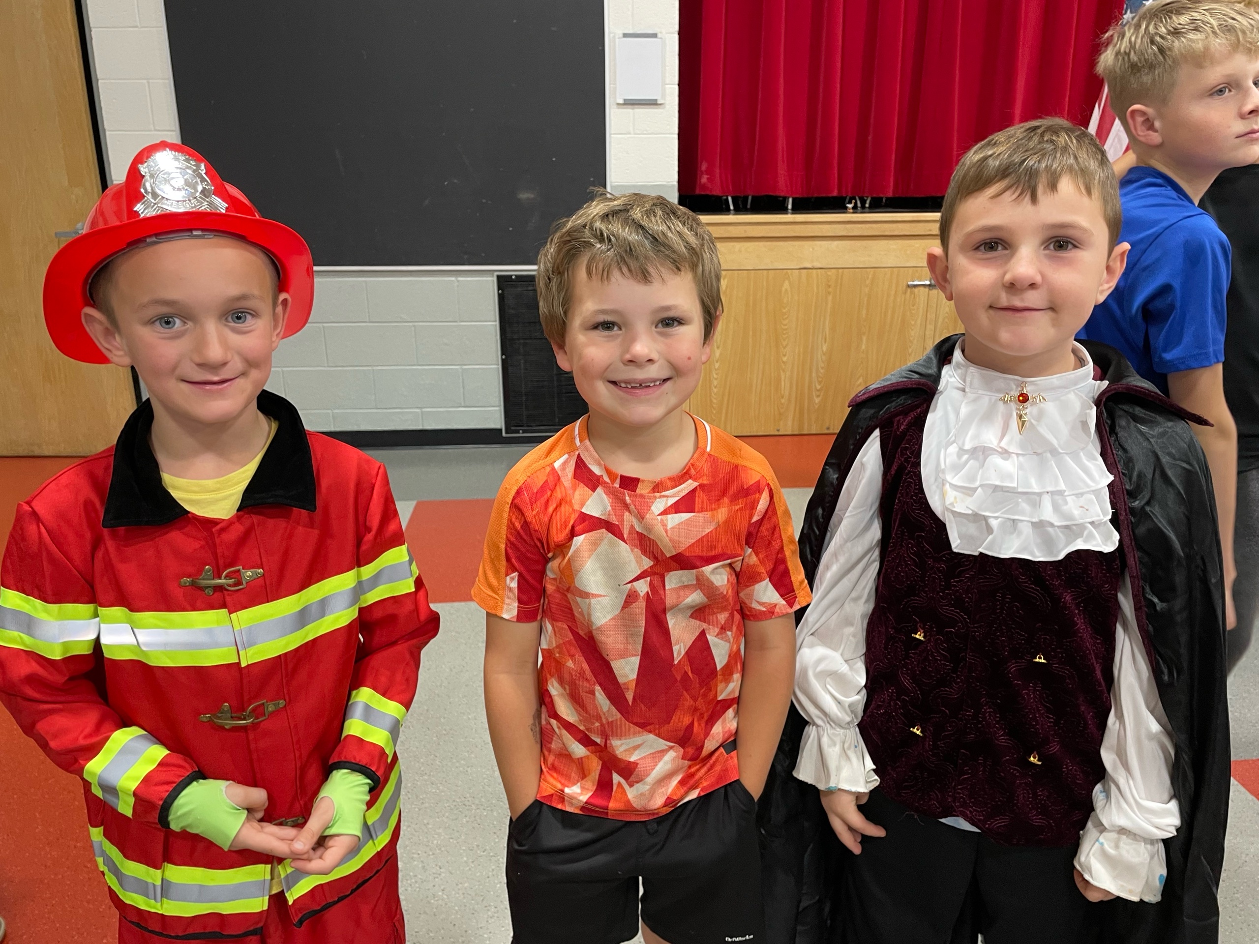 Pack Meeting - Halloween Party and Hand in Popcorn Sales photo