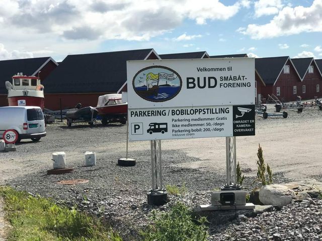 Bud Small Boat Association Motorhome Parking - Photo 2