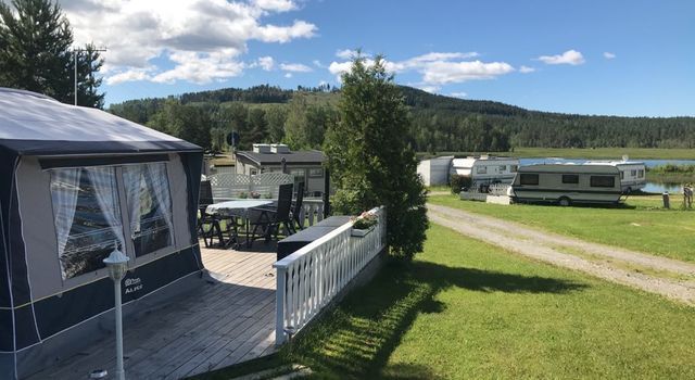 Lake Rokos Camping