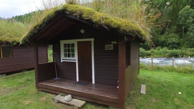 Stadheimfossen Camping og Hytter photo 2