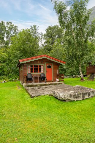 Furu Laksvald og Campingsenter photo 4