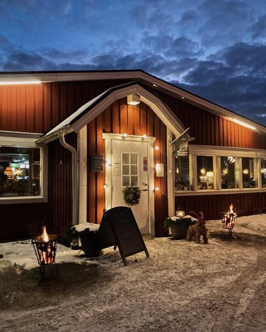 Träporten Restaurang & Camping photo 3