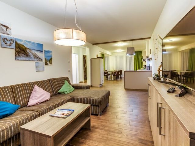 LAGOVIDA – Das Ferienresort am Störmthaler See