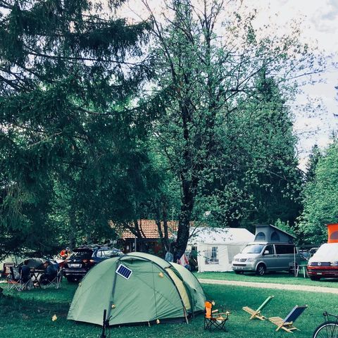 Camping Le Creux-des-Biches photo 2