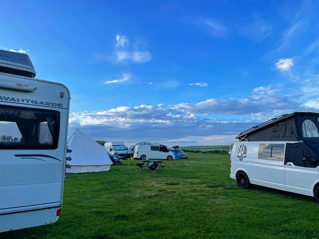 Three Golden Cups Pub and Campsite photo 4