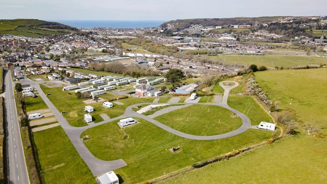 Midfield Caravanpark - Photo 3