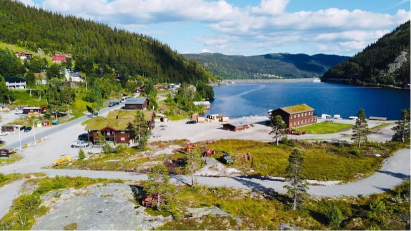 Tunhovdfjorden bobil en camping photo 4