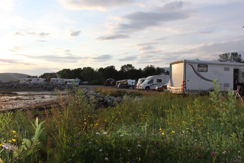 Ulvsvåg Gästgenderi and Fjordcamping