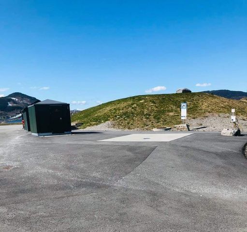 Vikebukt Småbåthavn bobilparkering photo 2