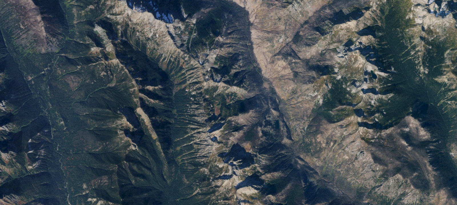 Map of Lower Larch Lake