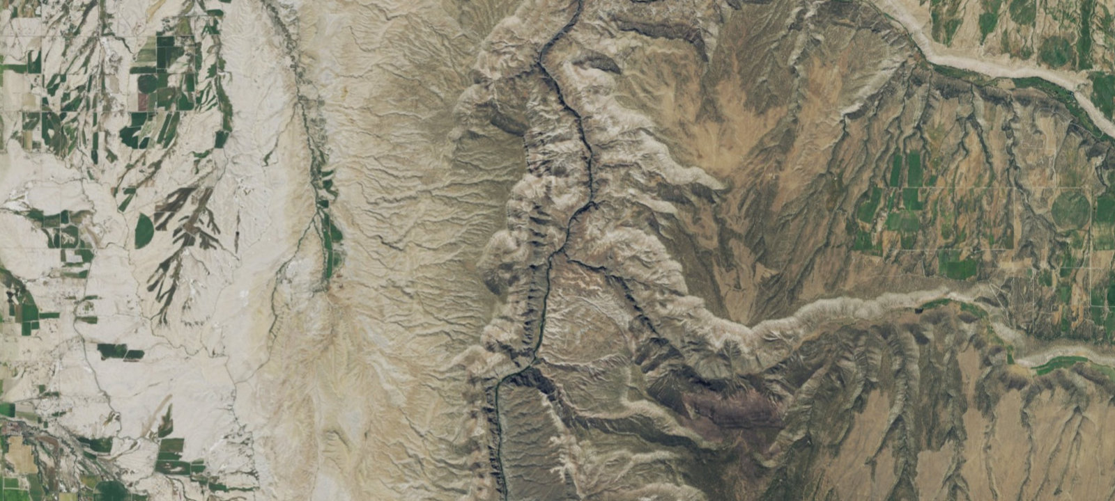 Map of (Overflow F)