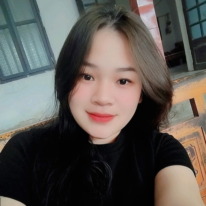 Thi gai Lanh