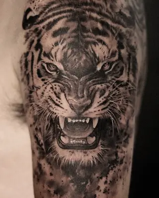 jin.tattoo 타투 작업